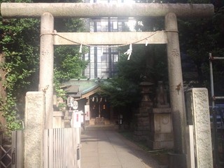 歌舞伎町の稲荷鬼王神社
