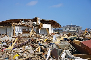 地震